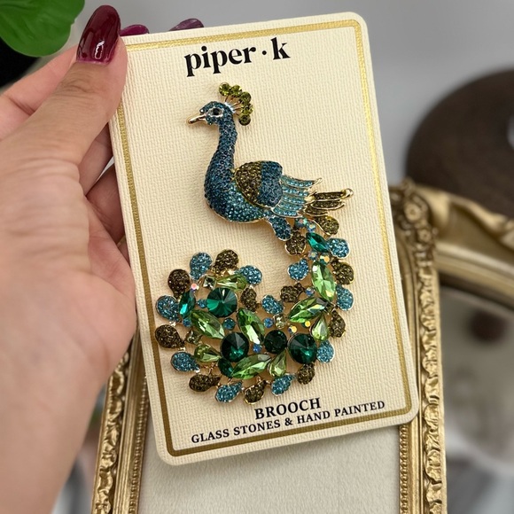 Piper K Peacock Brooch – Hand Painted with Glass Stones - Picture 4 of 6
